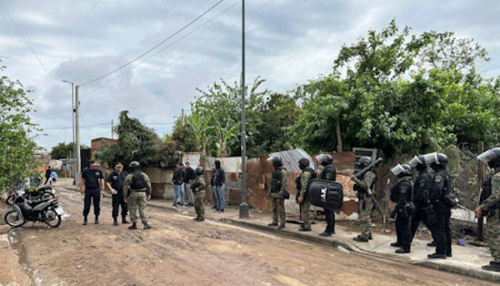 Allanamientos en mega operativo conjunto arroja 52 detenidos