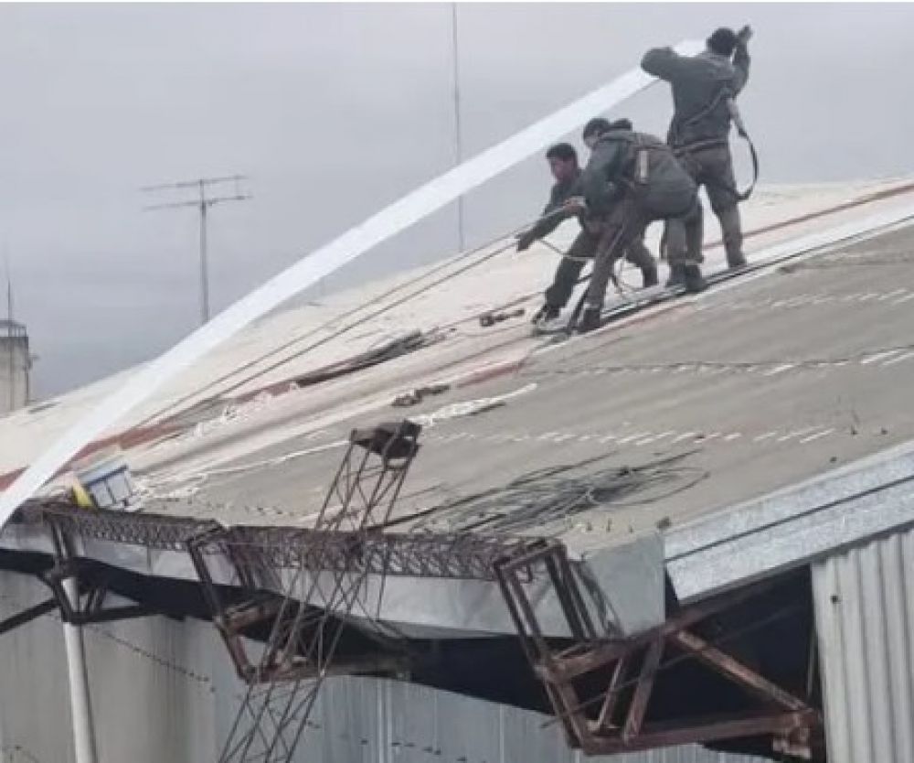Corrientes: murió un obrero tras caer de un tinglado de 10 metros