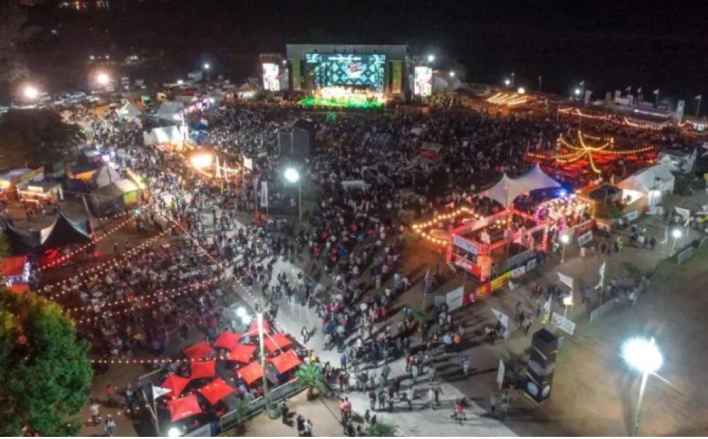 Allanaron un domicilio por venta de entradas falsas para la Fiesta del Surubí