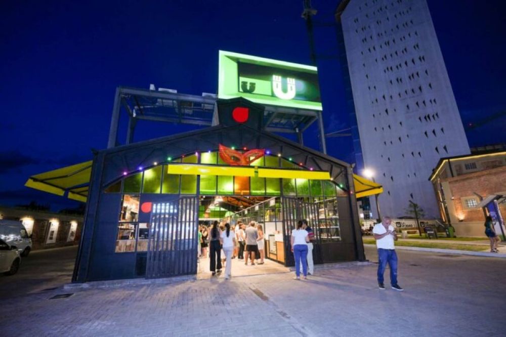 El Mercado de Sabores abrió sus puertas en el predio de La Unidad