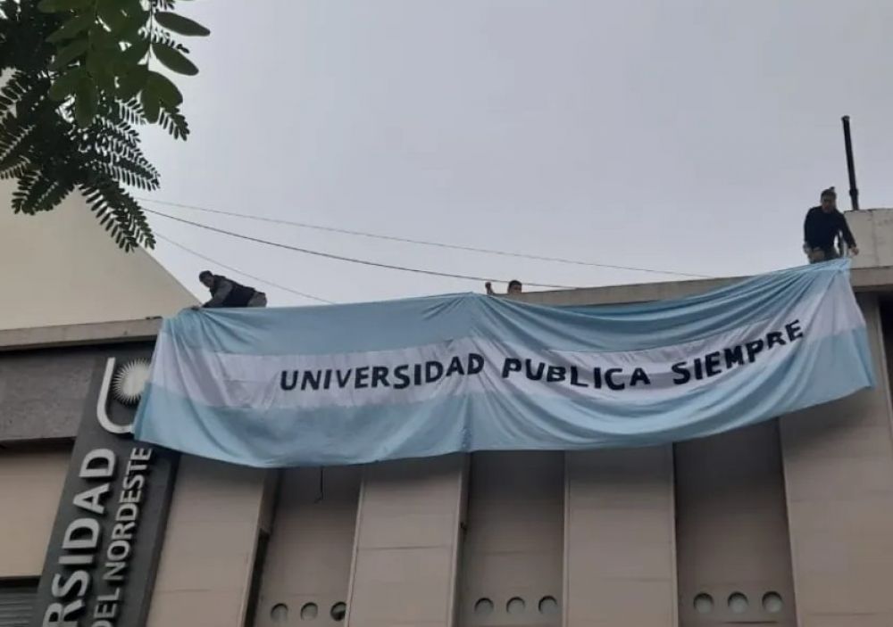 Los docentes universitarios vuelven al paro por el reclamo salarial