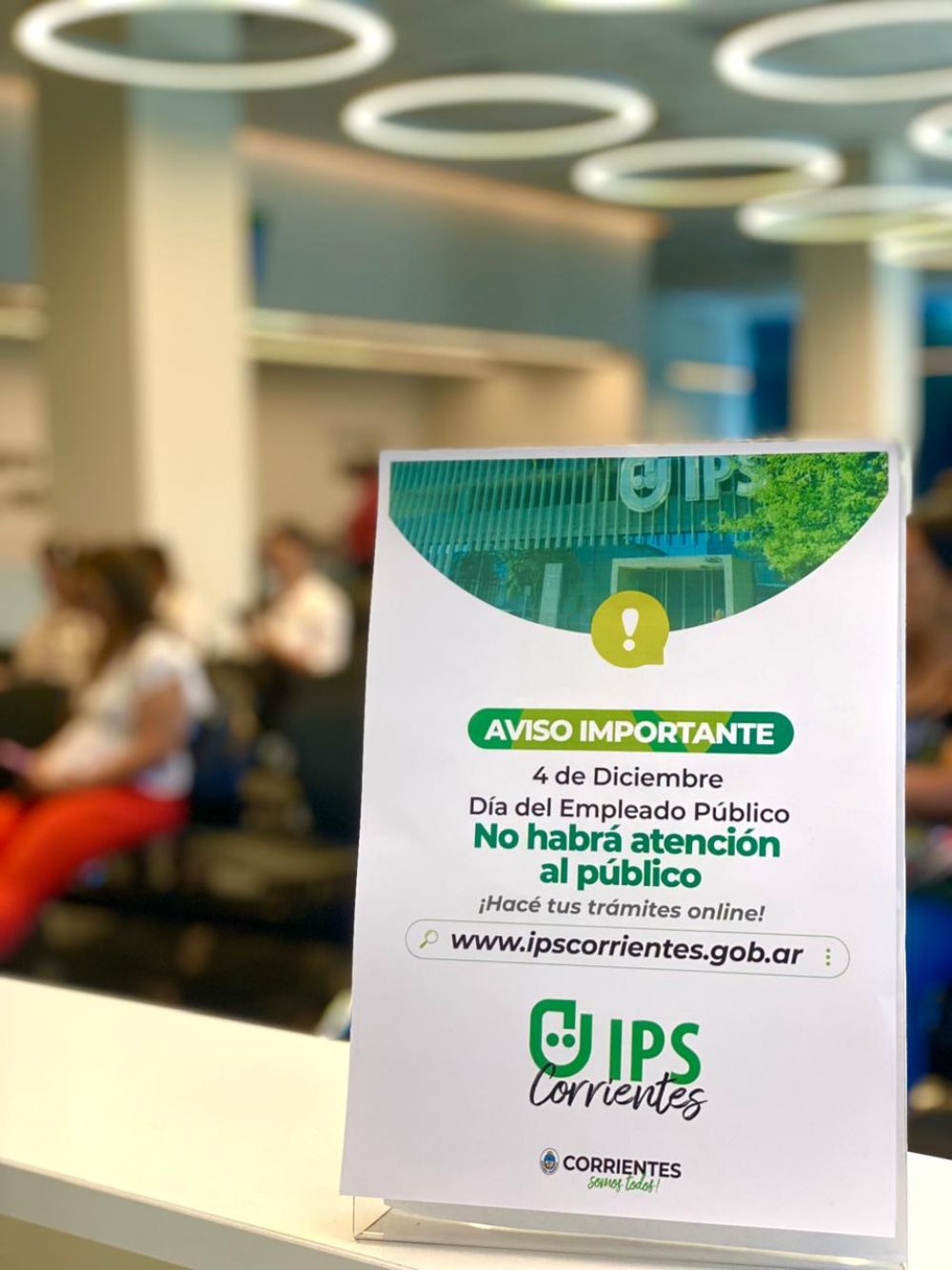 Rige asueto administrativo por el Día del Empleado Público