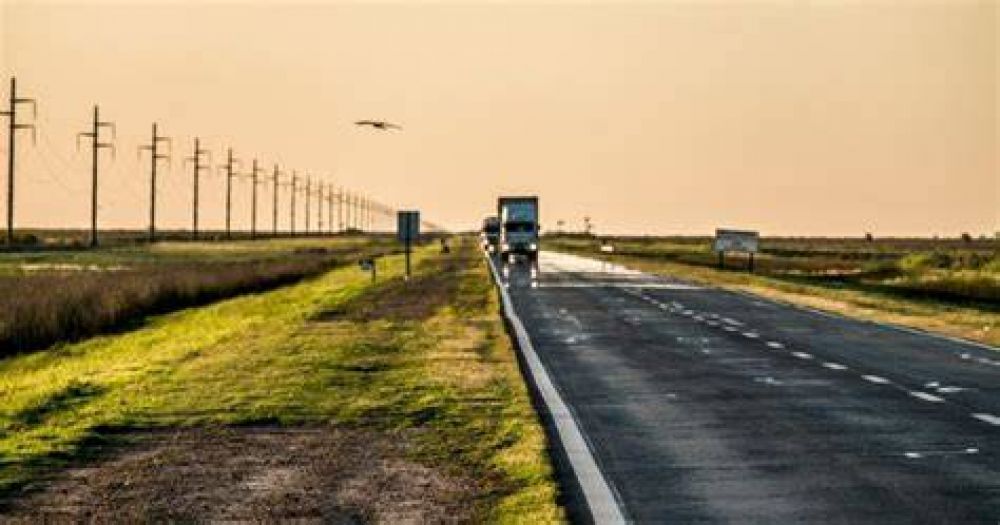 Nación firmó los primeros contratos de las rutas 12 y 14