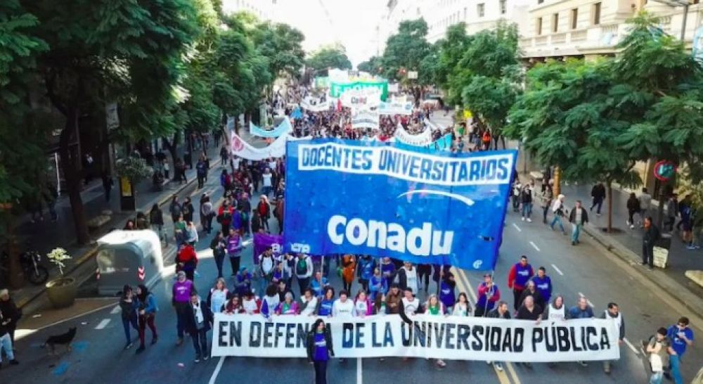 La CONADU inicia un plan de lucha con protestas de 48 horas semanales hasta septiembre