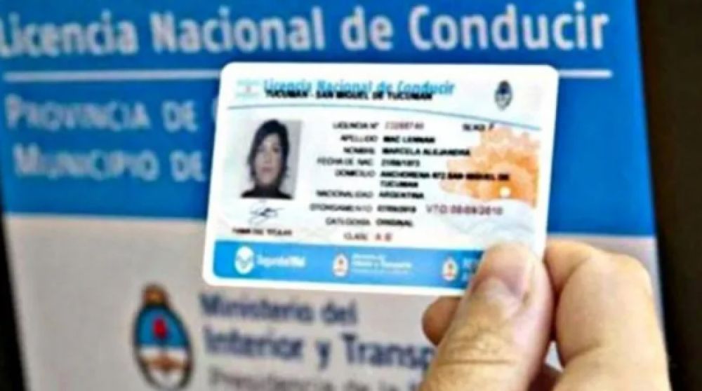Se moderniza el trámite para renovar la licencia nacional de conducir