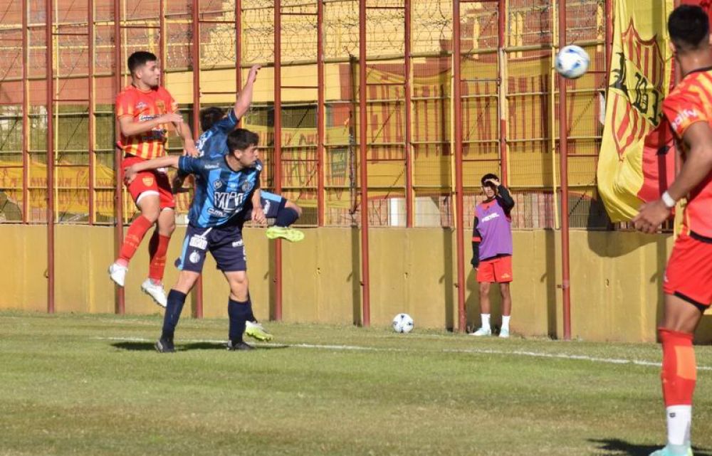 Permanencia y clasificación para Boca Unidos