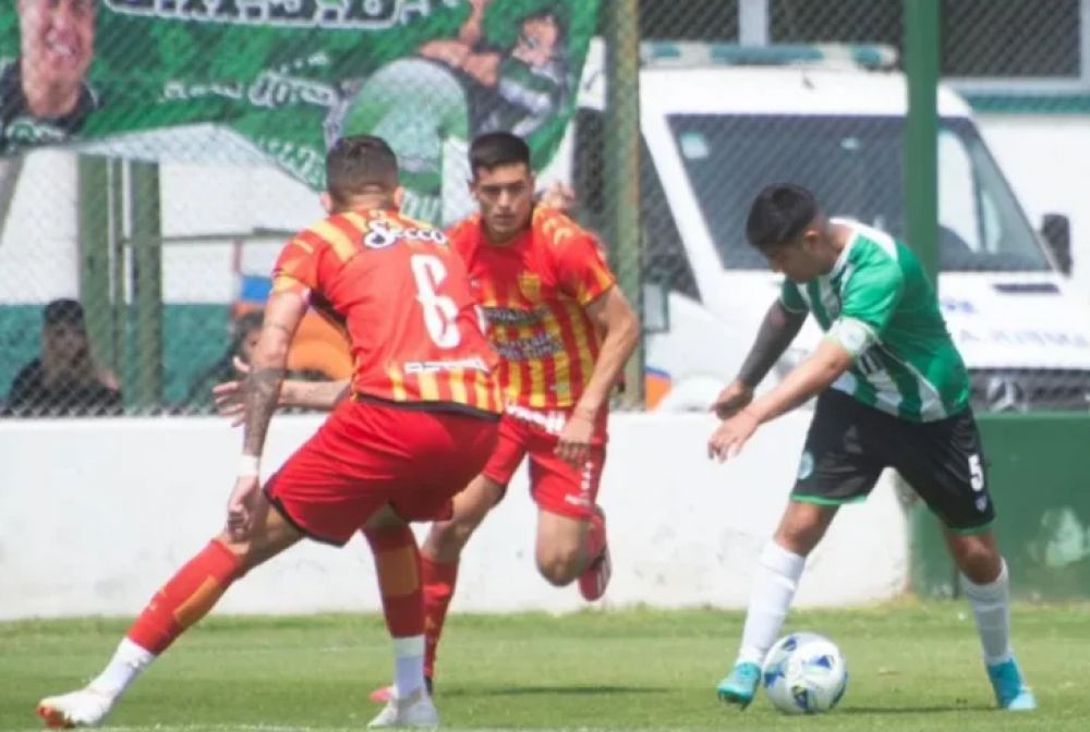 A camioneros le bastó un tiempo para golear a Boca Unidos