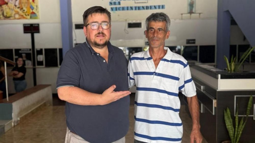 A lo Milei: intendente sorteó su sueldo entre municipales