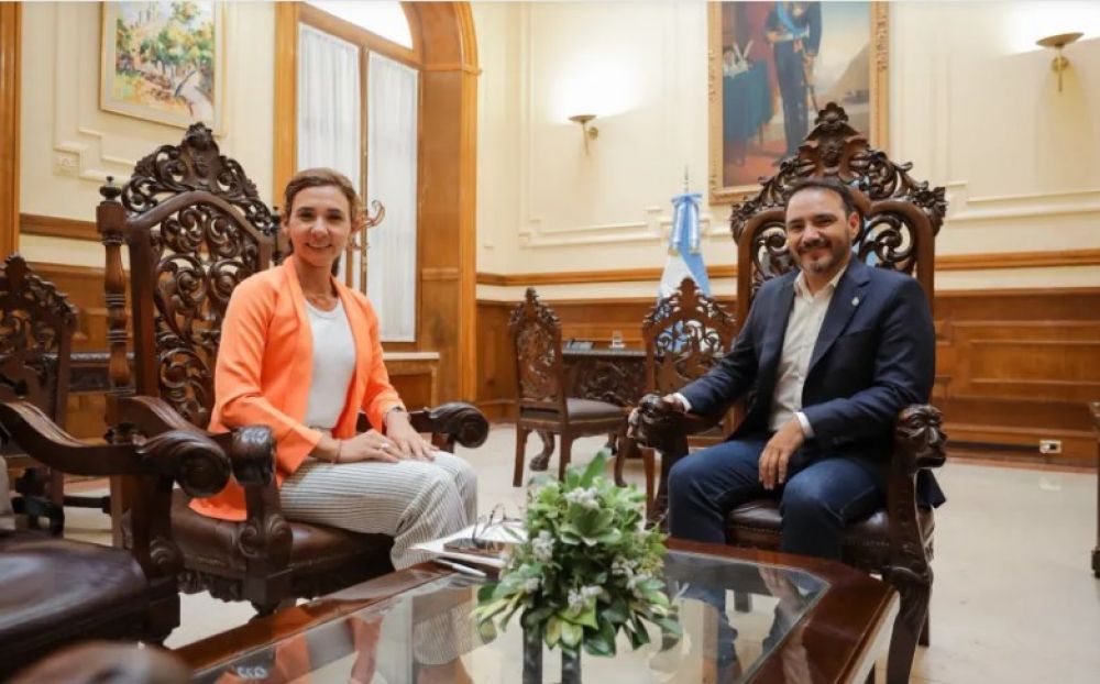 Valdés recibió a legisladoras provinciales buscando un diálogo fluido para el desarrollo de Corrientes