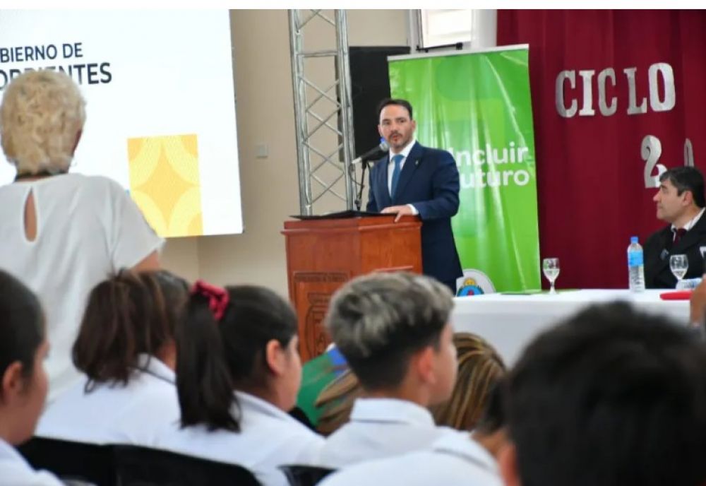 Valdés inauguró el ciclo lectivo 2026: "Queremos que la próxima generación tenga herramientas para construir futuro"