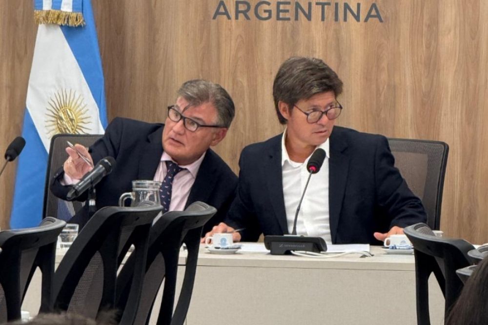 Almirón asumió la presidencia de la Comisión de Legislación del Trabajo