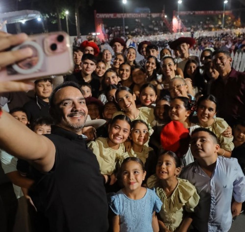 Valdés asistió al Festival Nacional del Auténtico Chamamé Tradicional