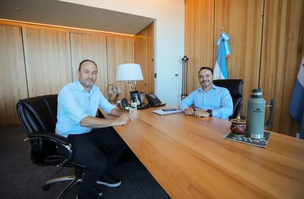 El gobernador articuló con intendentes proyectos de desarrollo para el interior