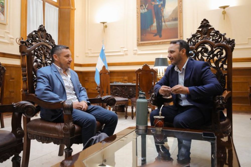 Valdés continúa la ronda de diálogo con intendentes