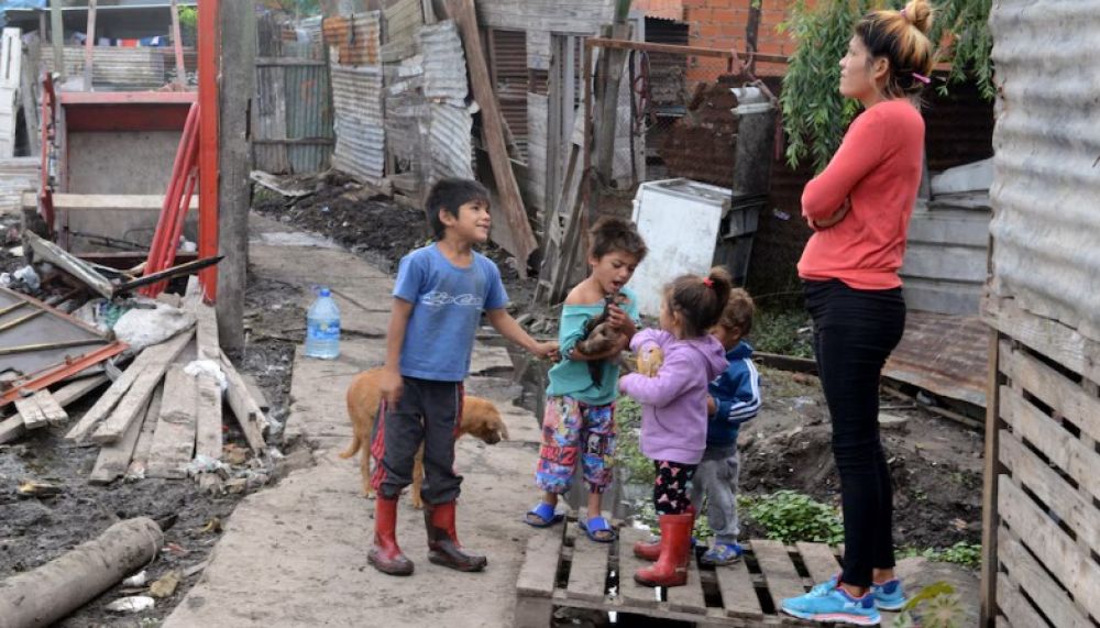 UNICEF Argentina reveló una fuerte caída en los datos de pobreza: los hogares más vulnerables pasaron del 48% al 31% en un año