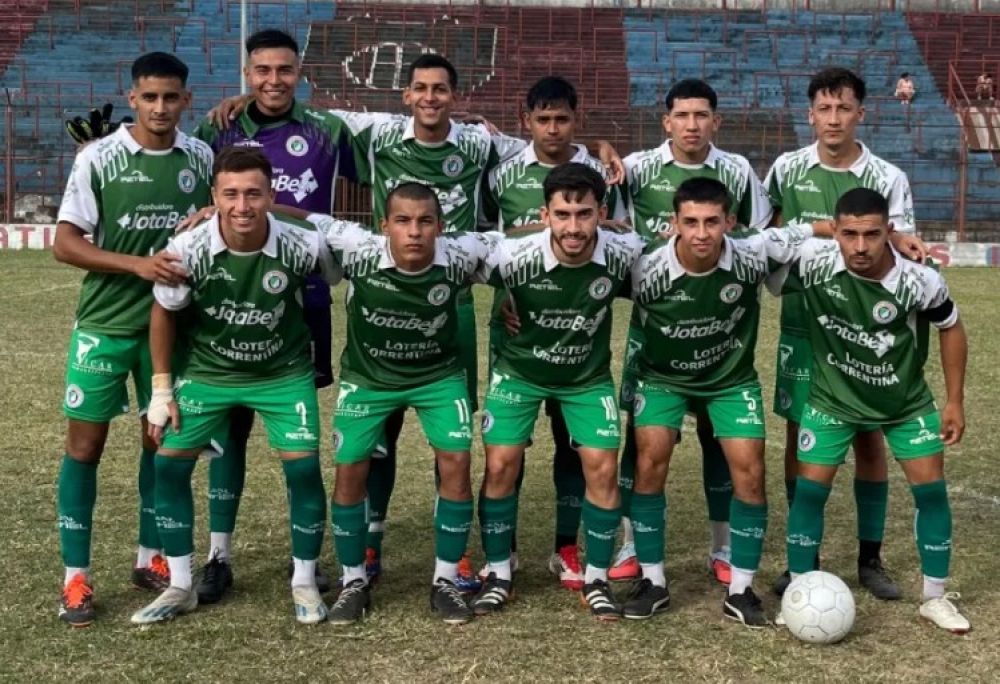 Huracán fue contundente y venció 4-1 a Mandiyú