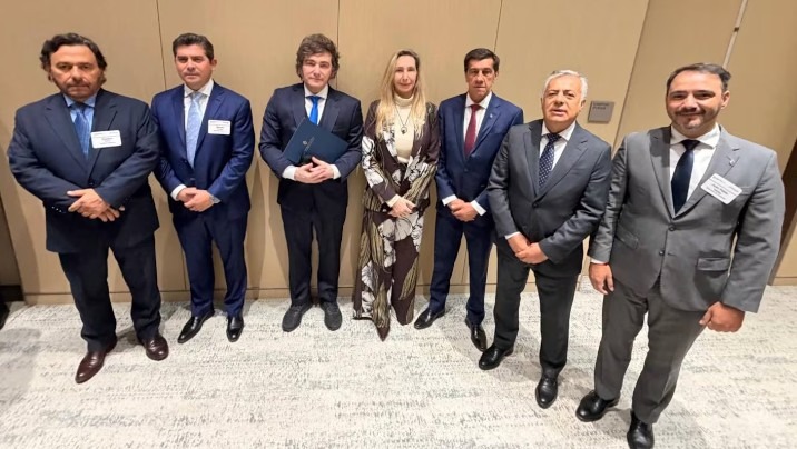 El Gobierno nacional otorga adelantos por $400.000 millones a 12 provincias