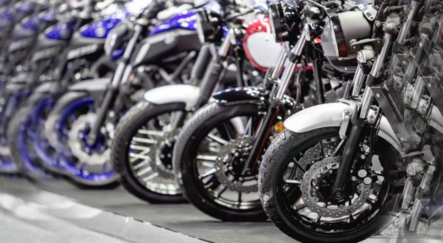 En el primer trimestre los patentamientos de motos subieron 61% y de autos cayeron 5,5%