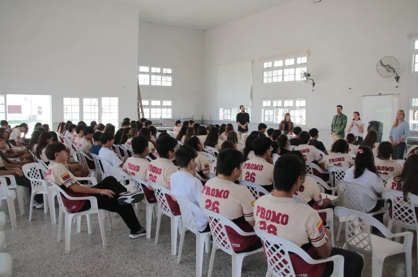 La UNNE en Curuzú Cuatiá: Jornada de orientación vocacional para estudiantes del secundario
