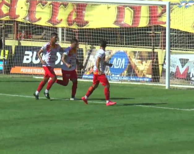 Boca Unidos volvió al triunfo y es uno de los escoltas de su zona