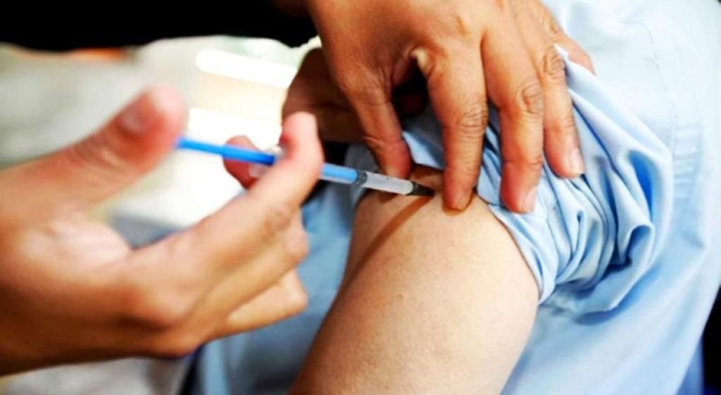 Mendoza: padres antivacunas pagaban hasta 160000 pesos por certificados truchos