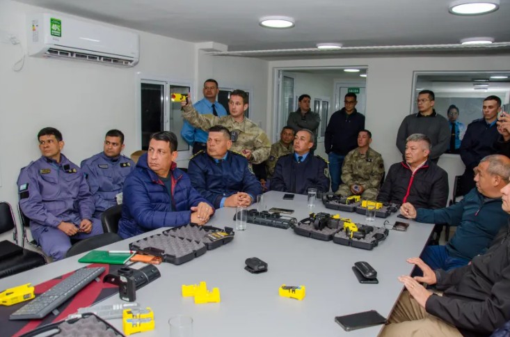Chaco incorporó las primeras pistolas Taser