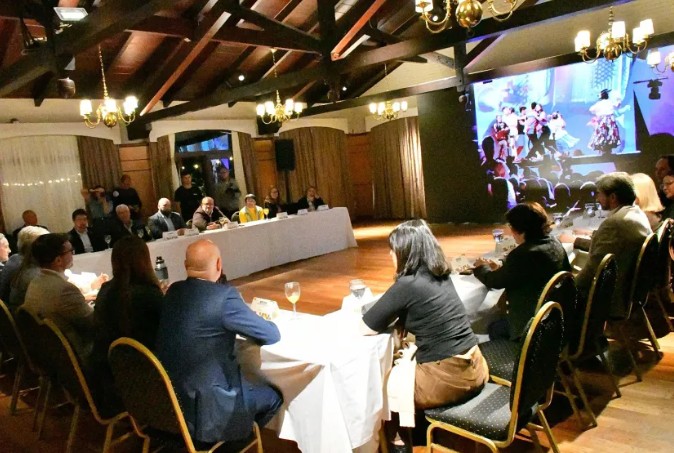 Corrientes exhibió ante senadores nacionales sus potenciales turísticos