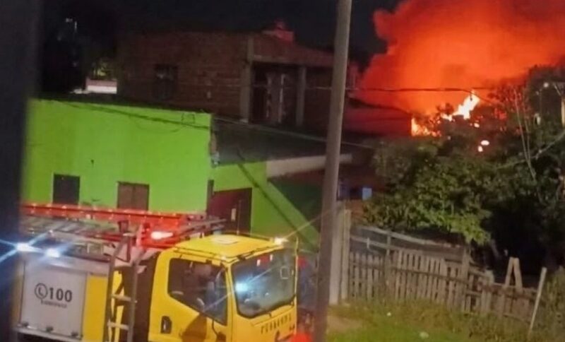 Voraz incendio fatal: un hombre de 77 años murió atrapado por las llamas