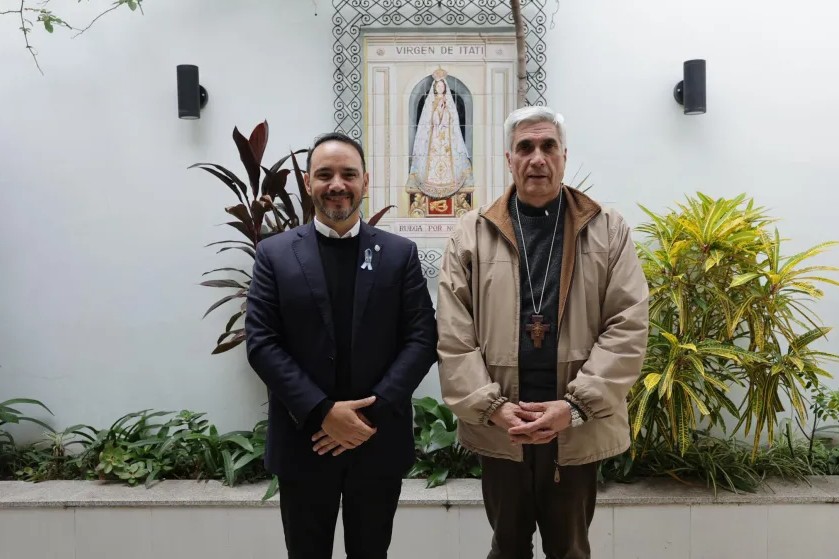 El gobernador  visitó al Arzobispo de Corrientes