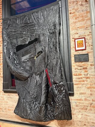 “Abrigo tu recuerdo”, la obra ganadora del Premio UNNE Adquisición en ArteCo 2026
