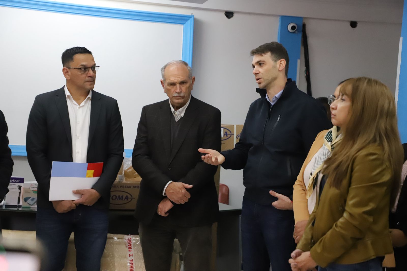 La Provincia entregó equipamiento sanitario para la atención primaria en San Miguel