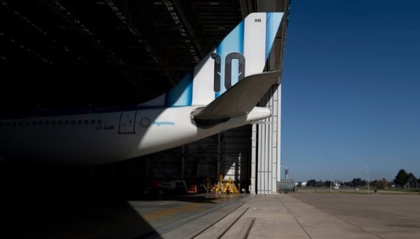 Aerolíneas Argentinas programa dos vuelos especiales a Nueva York