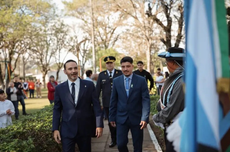 Valdés anunció más viviendas y ratificó el compromiso con el desarrollo local