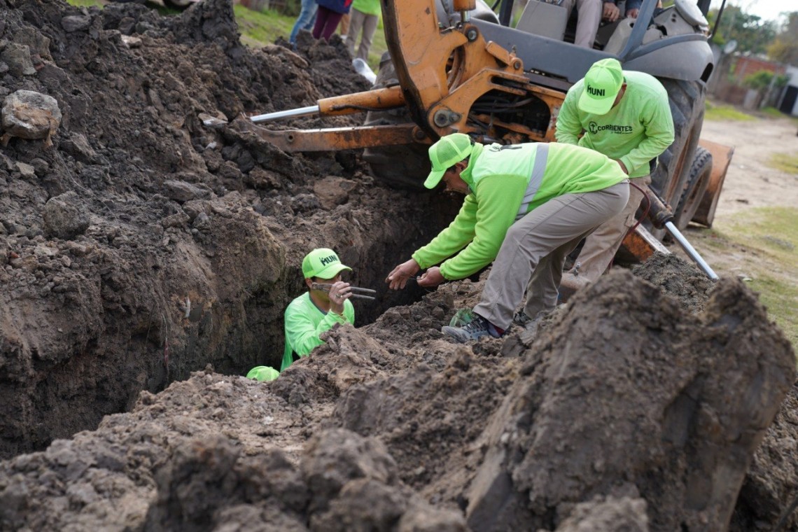 Capital amplía la red de Cloaca Social: 676 metros y 50 nuevas conexiones