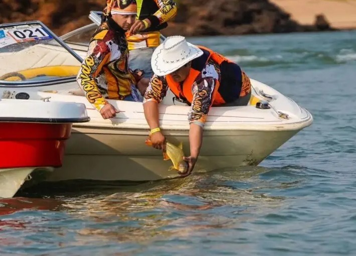 Paso de la Patria se prepara para la 61° Fiesta Nacional del Dorado con pesca, música y grandes premios