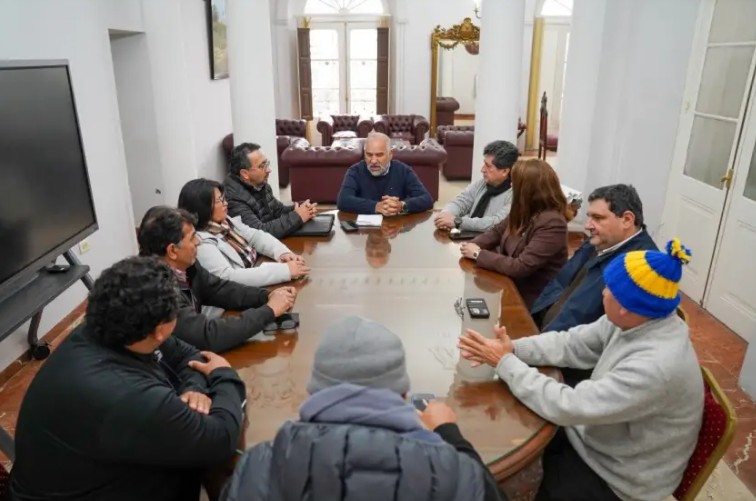 Municipio y AOEM ratificaron el trabajo conjunto para revalorizar el rol del empleado