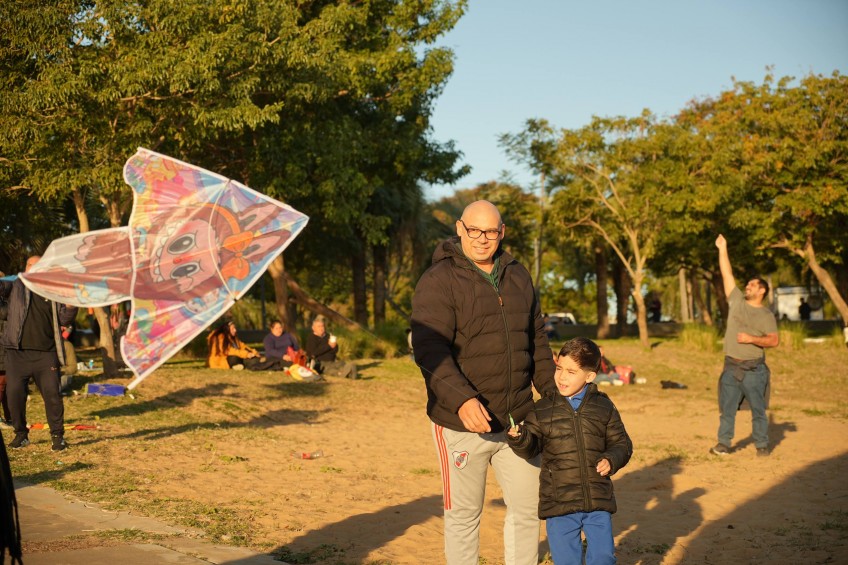 Peña y barrileteada para celebrar el Día del Niño