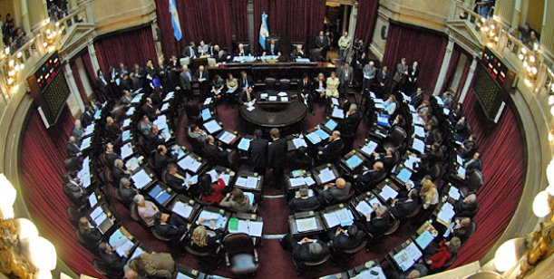 Los senadores pasarán a cobrar más de $13 millones por mes