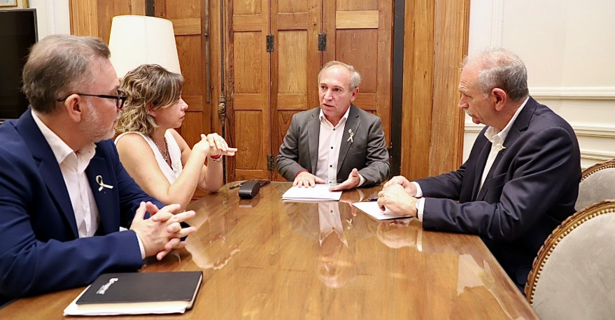 Salud y Seguridad formalizaron el protocolo de actuación ante casos de suicidio