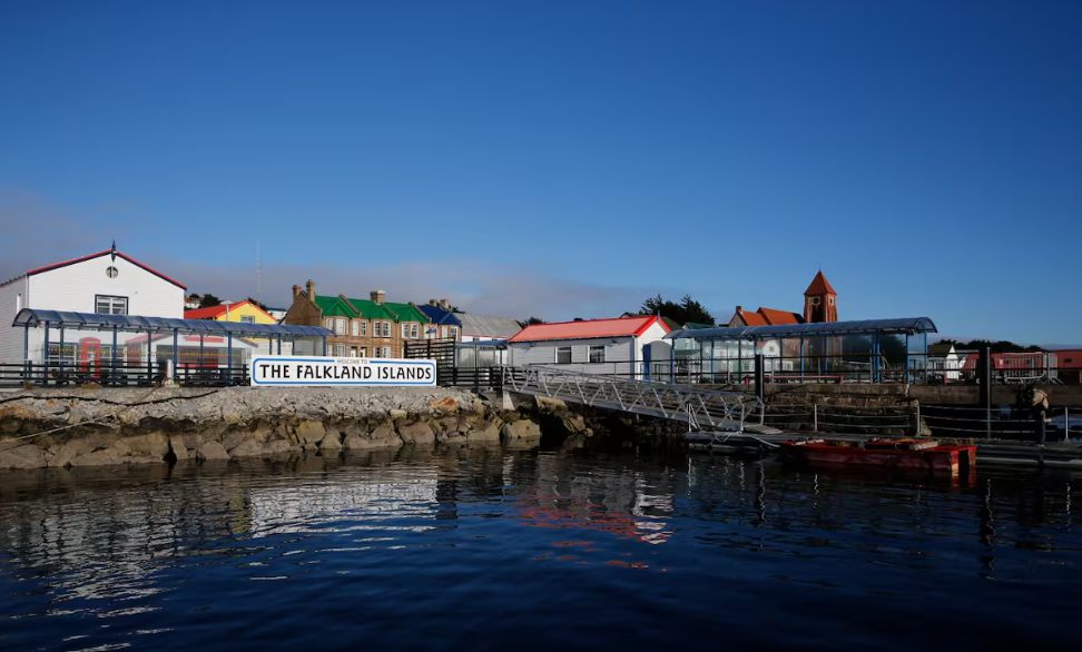 El ministro de Defensa del Reino Unido le respondió a Milei por las Malvinas: “Los isleños eligen ser británicos”