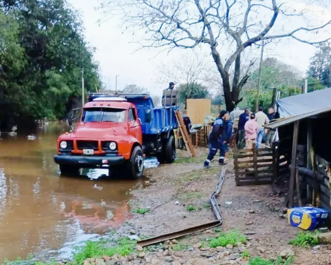 La creciente obligó a evacuar a más de 30 personas en Paso de los Libres